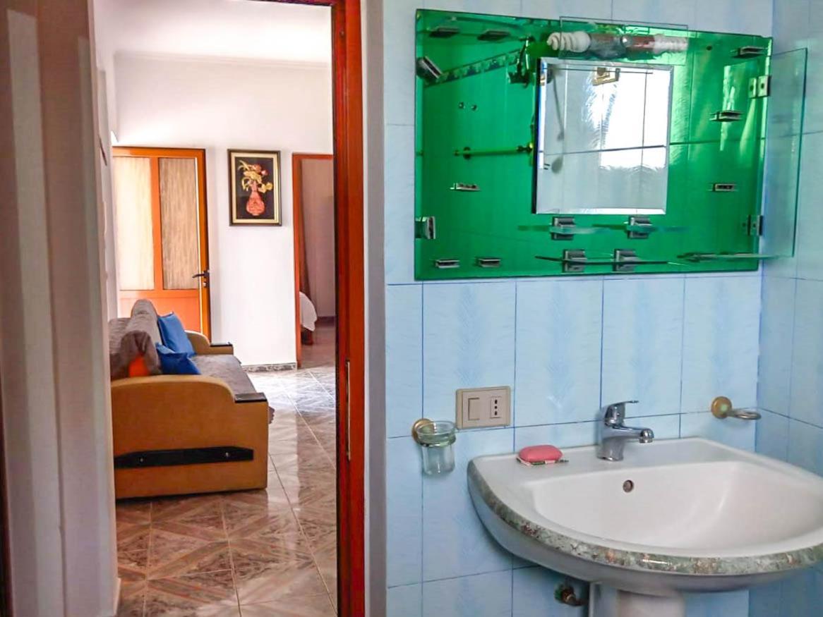 Sea View Apartments Vlorë Eksteriør billede